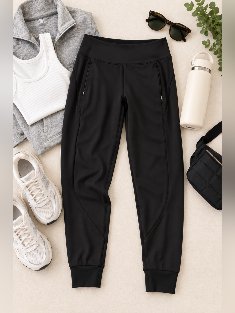 Athleta Rainier Jogger Black Women’s Size Small S Zip Pockets High Rise
